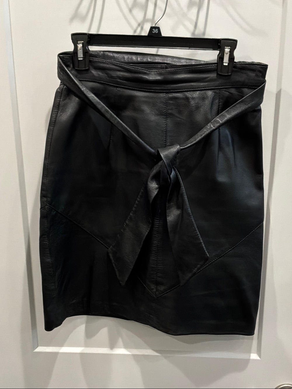 Black Real Leather Size 10 Tie-Waist Separate Belt Tie Belt Skirt Vintage
